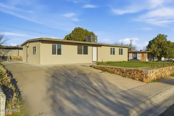 $220,000 | 408 Hartford Road, Kearny, AZ 85137