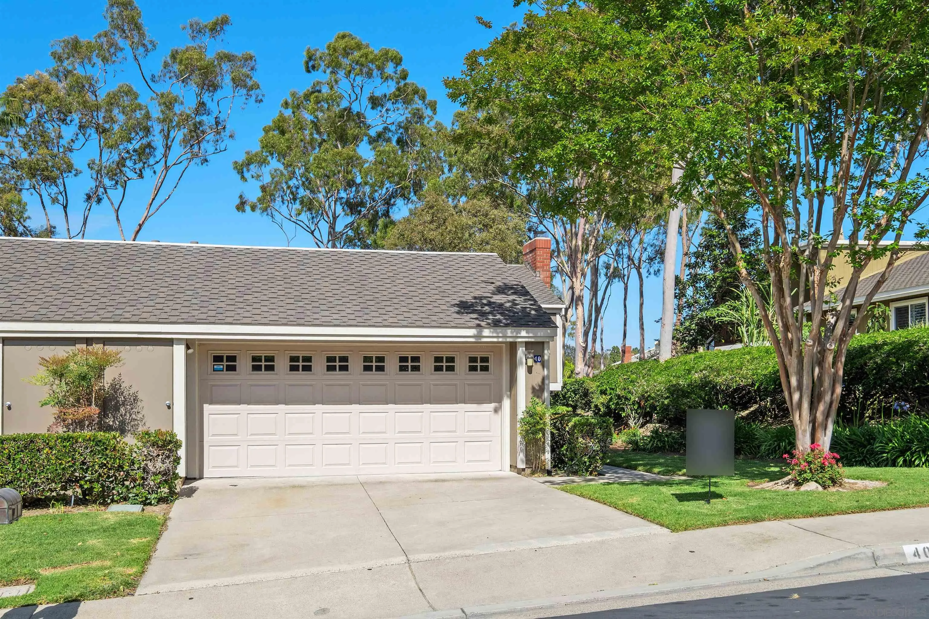 40 Canyon Ridge, Unit 3 Irvine, CA 92603 - Photo 2 of 64