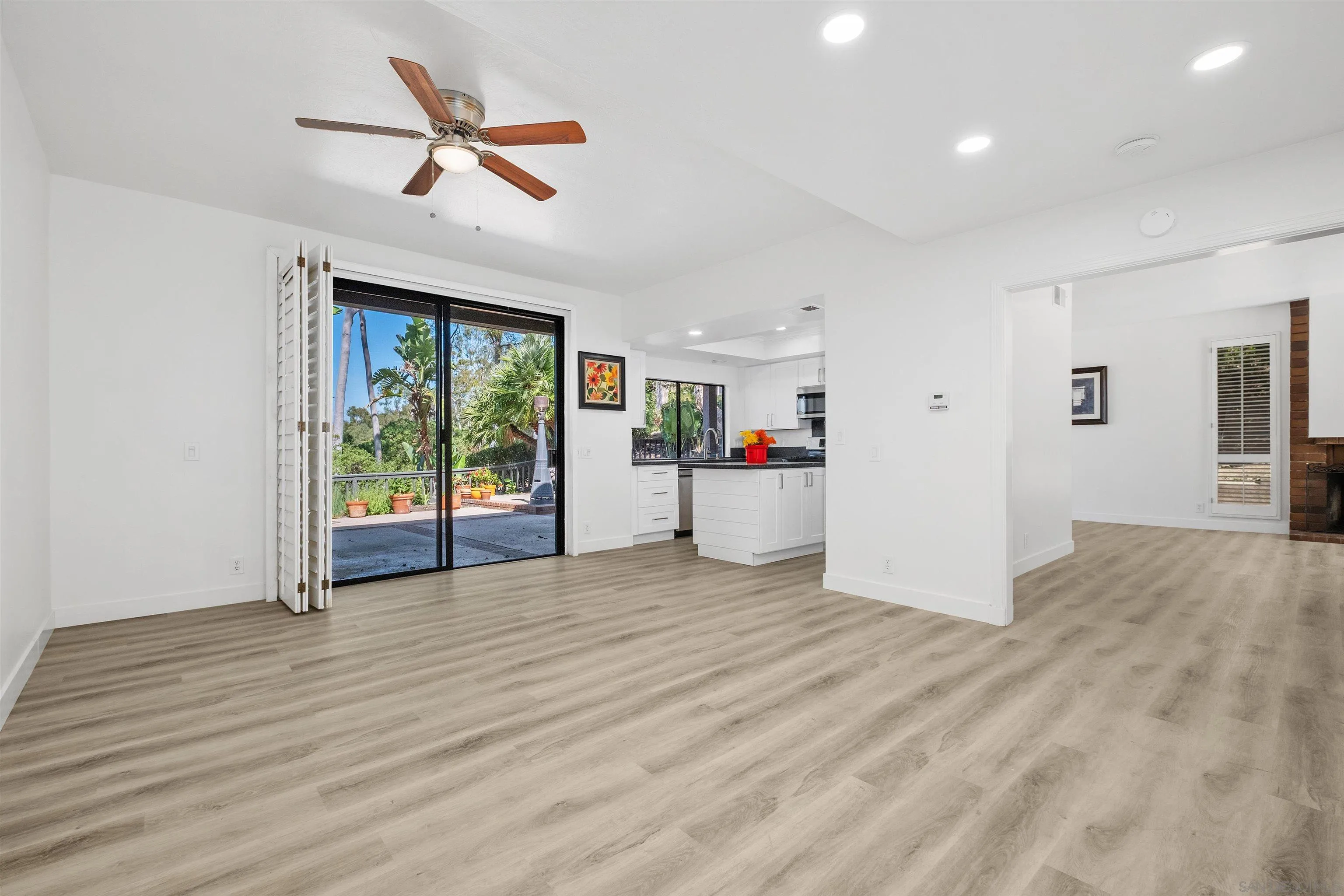 40 Canyon Ridge, Unit 3 Irvine, CA 92603 - Photo 22 of 64