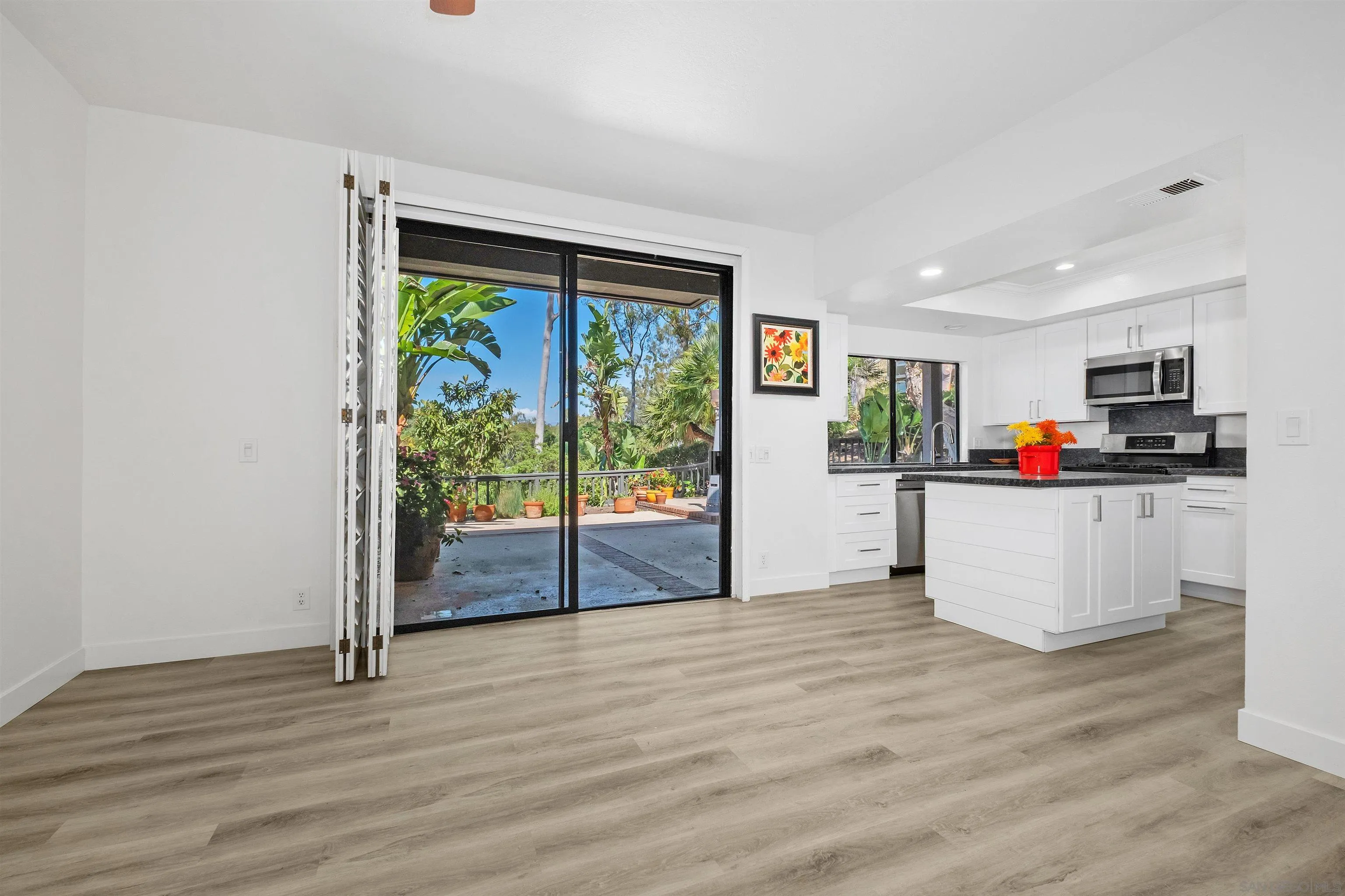 40 Canyon Ridge, Unit 3 Irvine, CA 92603 - Photo 23 of 64