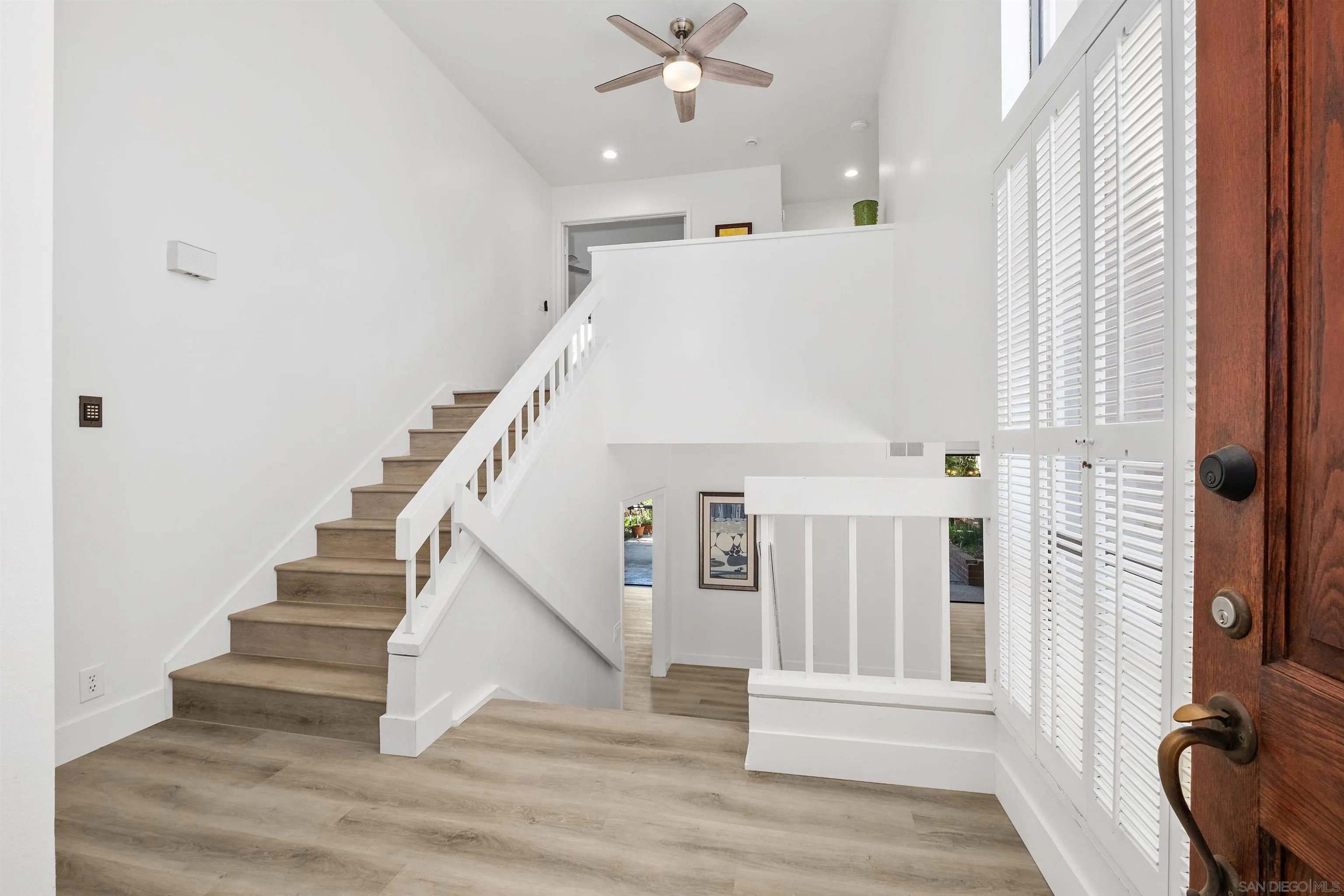 40 Canyon Ridge, Unit 3 Irvine, CA 92603 - Photo 6 of 64
