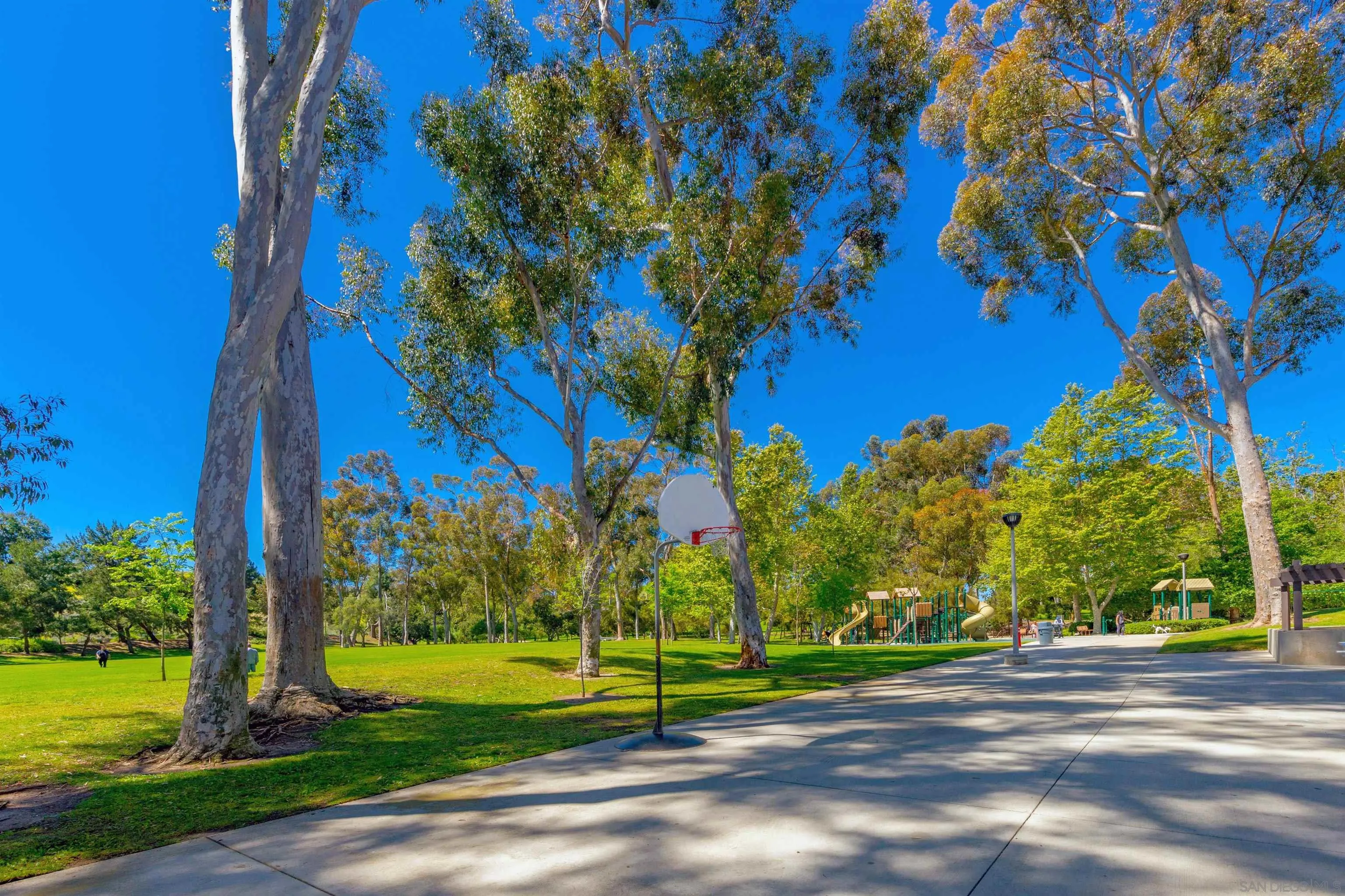 40 Canyon Ridge, Unit 3 Irvine, CA 92603 - Photo 63 of 64