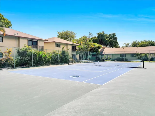 $299,999 | 1759 Northeast 39th Court, Unit 1301, Pompano Beach, FL 33064