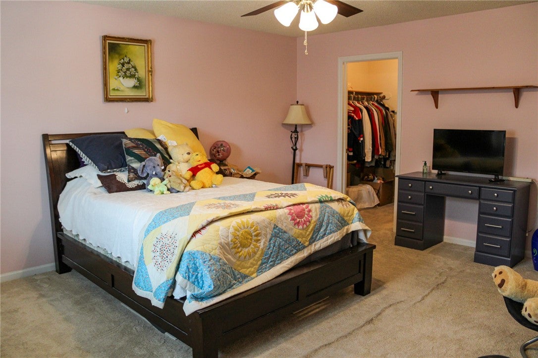 1150 Woodridge Court Decatur, IL 62526 - Photo 34 of 46