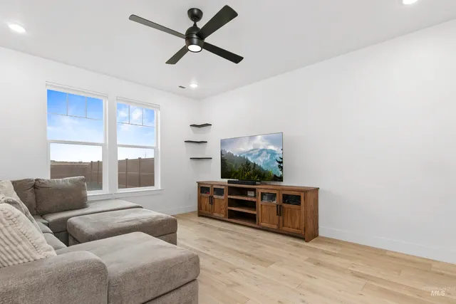 $449,000 | 7101 West Storywood Street, Boise, ID 83709