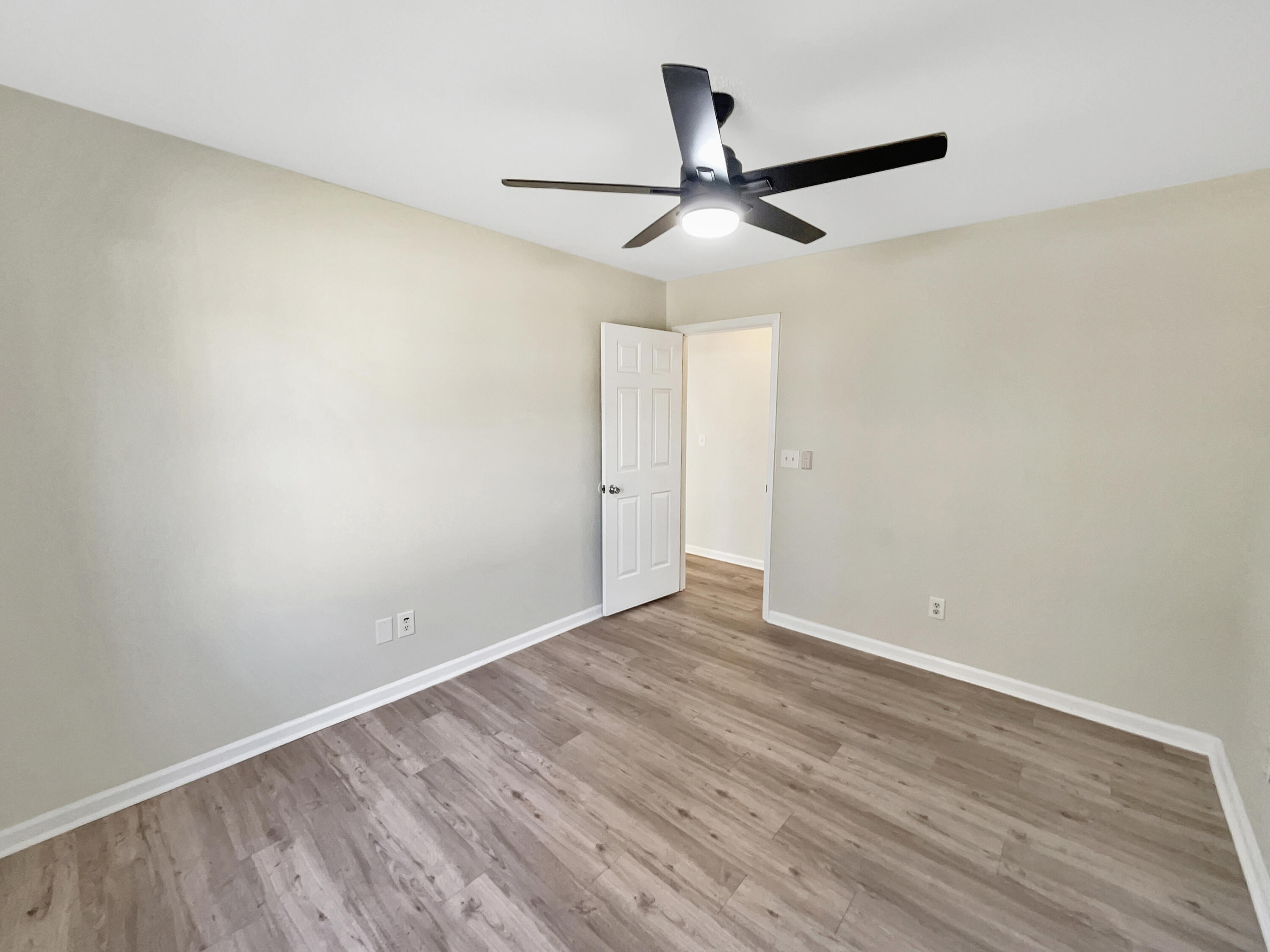 246 Two Hitch Road Goose Creek, SC 29445 - Photo 13 of 16 listing_12