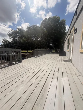 $2,500 | 820 North Trebol Street, Clewiston, FL 33440