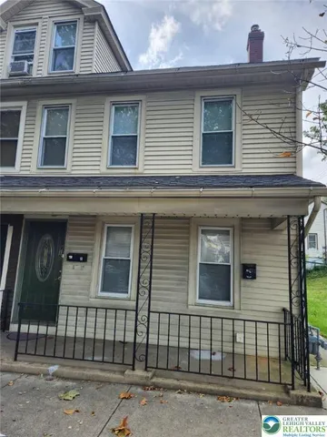 $1,850 | 915 North New Street, Unit 2, Bethlehem, PA 18018