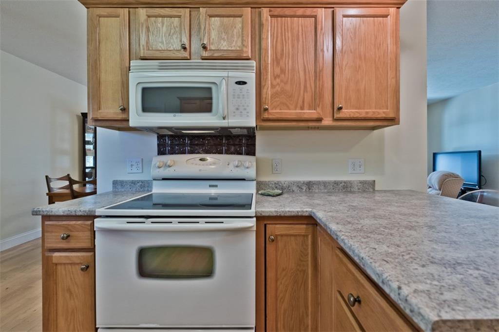 72 Kavanaugh Road, Unit 72 Old Orchard Beach, ME 04064 - Photo 10 of 35 Photo