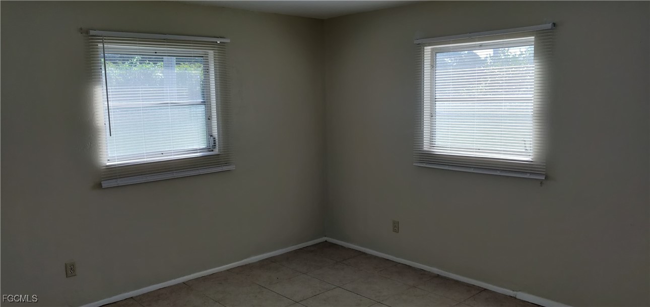 28 Temple Court Lehigh Acres, FL 33936 - Photo 12 of 24