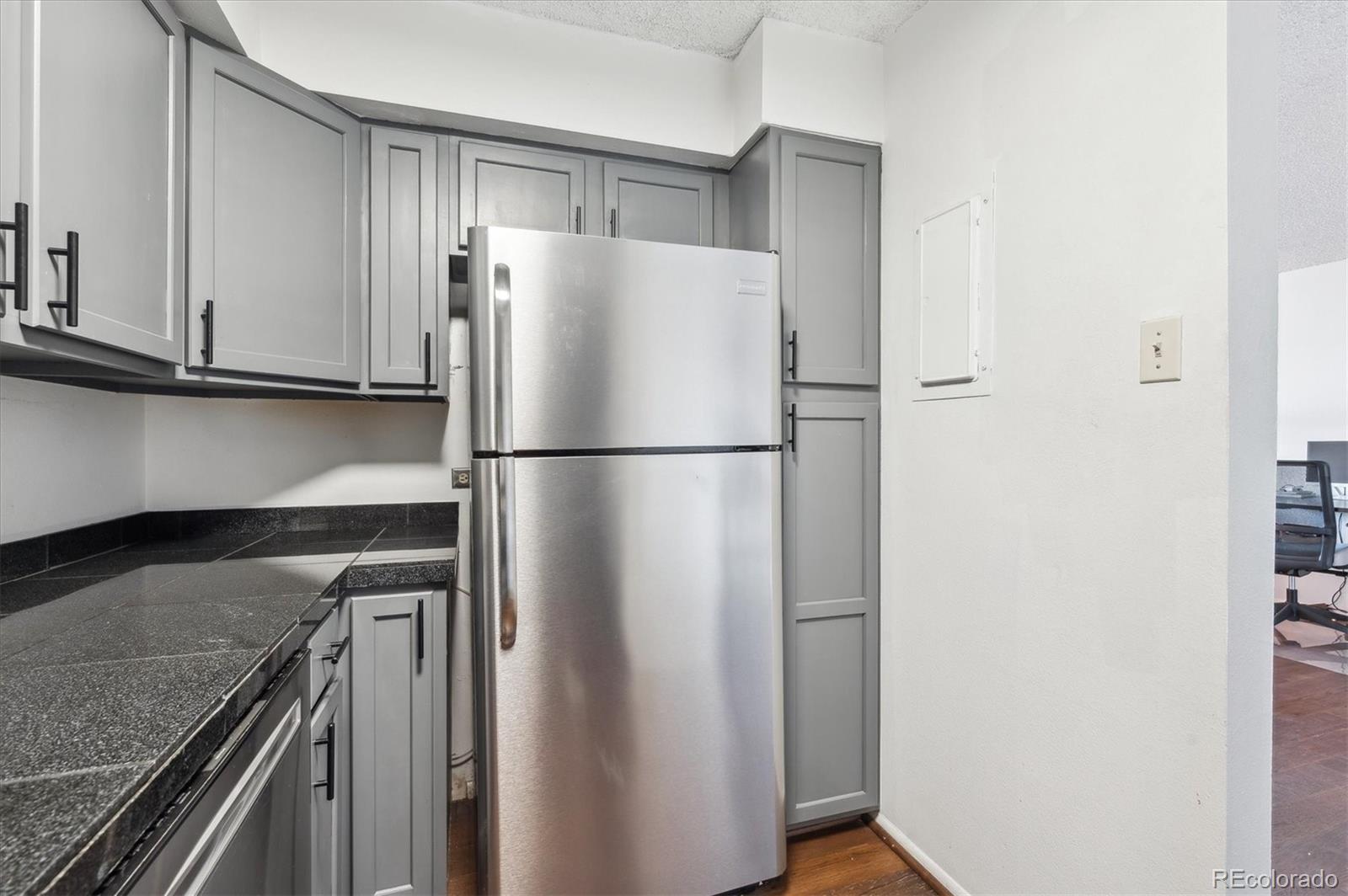 1020 15th Street, Unit 28G Denver, CO 80202 - Photo 14 of 17