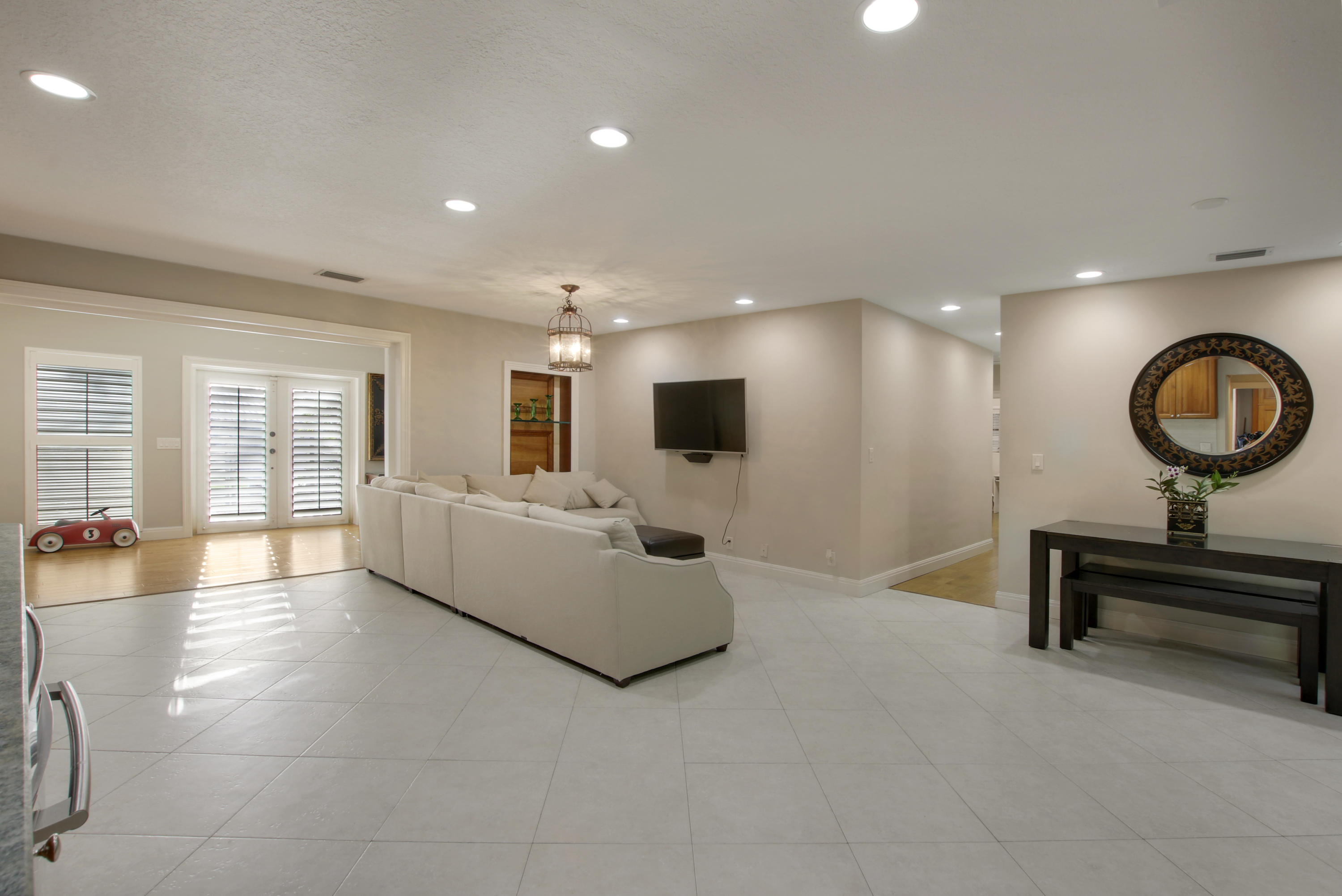 19154 Basin Street Jupiter, FL 33469 - Photo 23 of 45 House-13