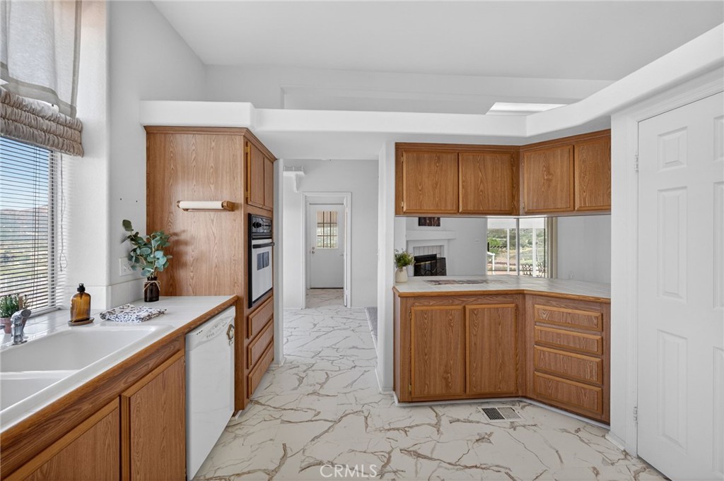 39210 Grassy Road Temecula, CA 92592 - Photo 21 of 76