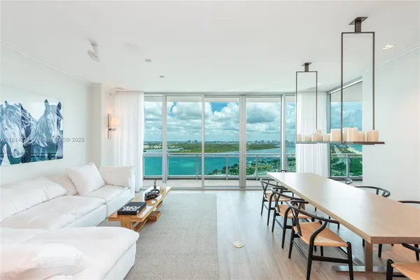 $25,000 | 10295 Collins Avenue, Unit 2506, Bal Harbour, FL 33154