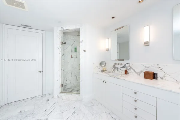 $25,000 | 10295 Collins Avenue, Unit 2506, Bal Harbour, FL 33154