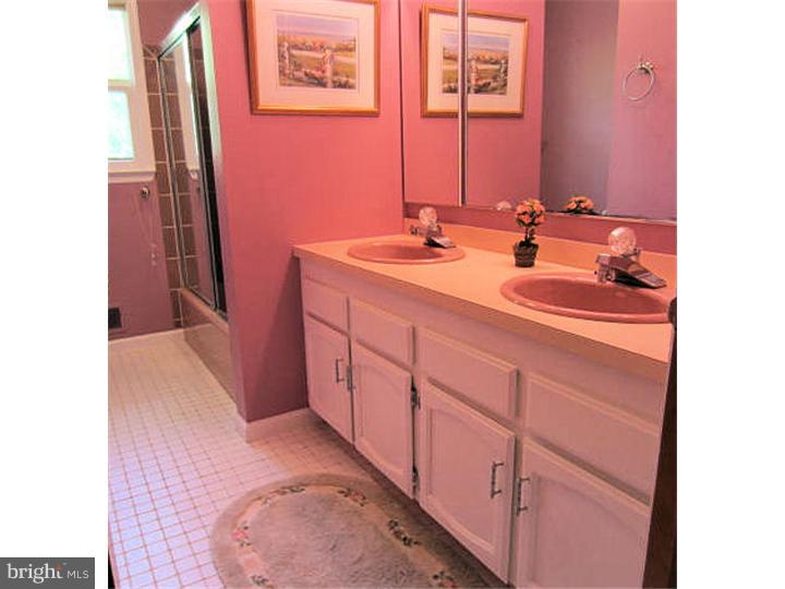 242 Hickory Corner Road East Windsor, NJ 08520 - Photo 18 of 25 Bathroom