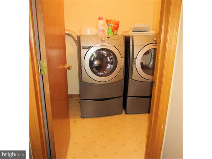 242 Hickory Corner Road East Windsor, NJ 08520 - Photo 19 of 25 Laundry Room