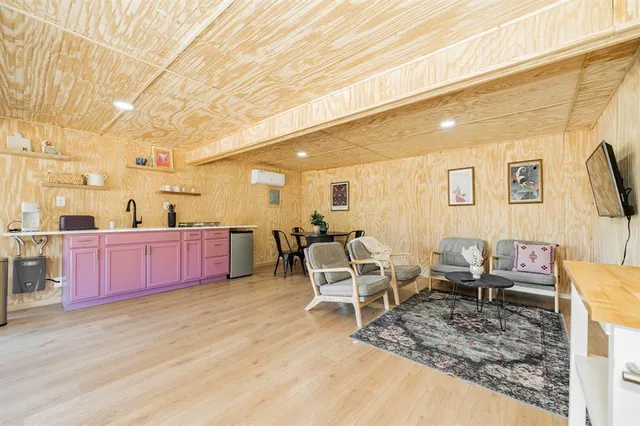 $799,000 | 691 Bear Road, Van Alstyne, TX 75495