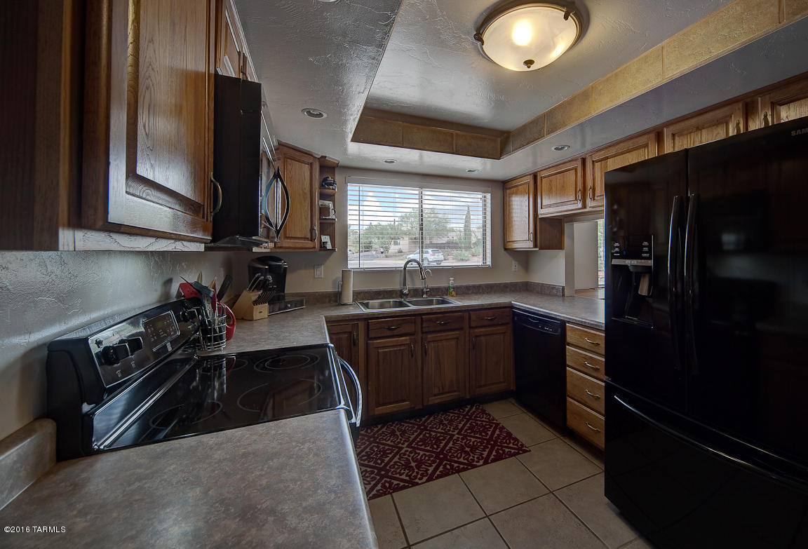 75 West Forrest Feezor Street Corona de Tucson, AZ 85641 - Photo 6 of 22