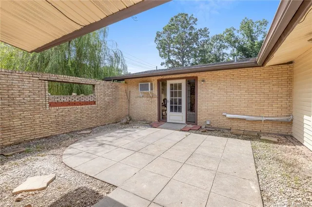 $285,000 | 1831 North Cutting Avenue, Jennings, LA 70546