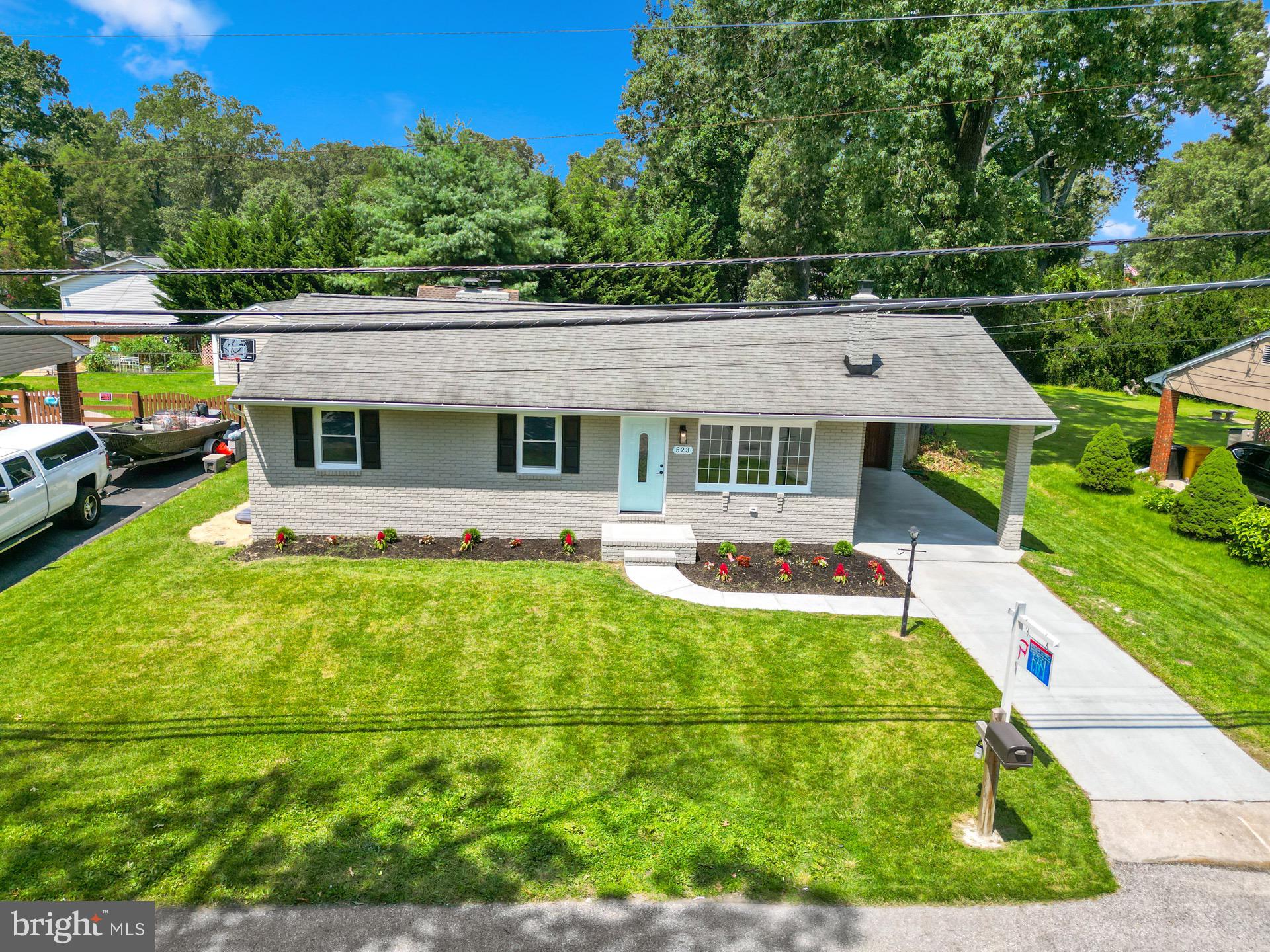 523 Sunset Knoll Road Pasadena, MD 21122 - Photo 6 of 60