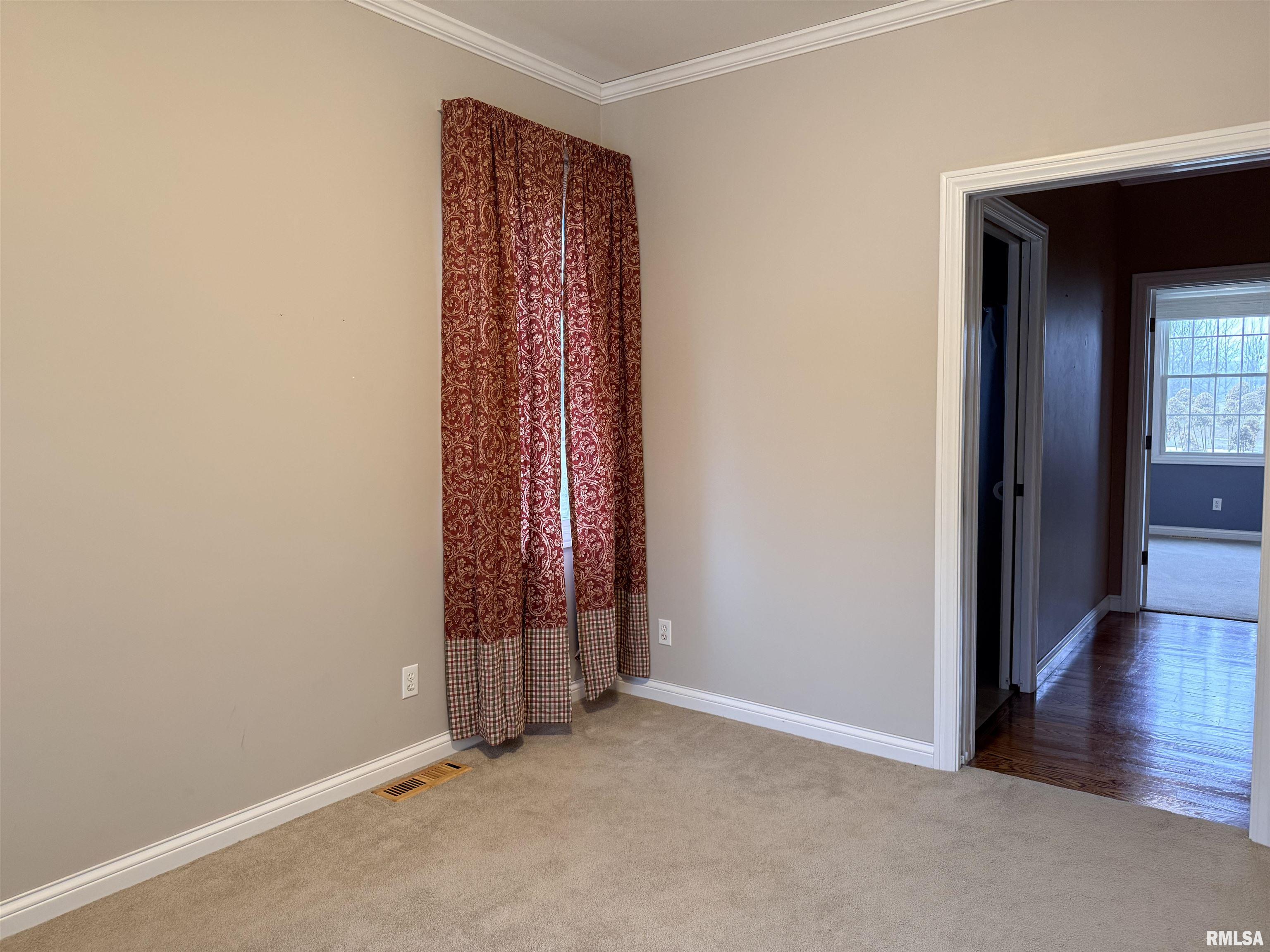 23019 East Owens Road Farmington, IL 61531 - Photo 22 of 66