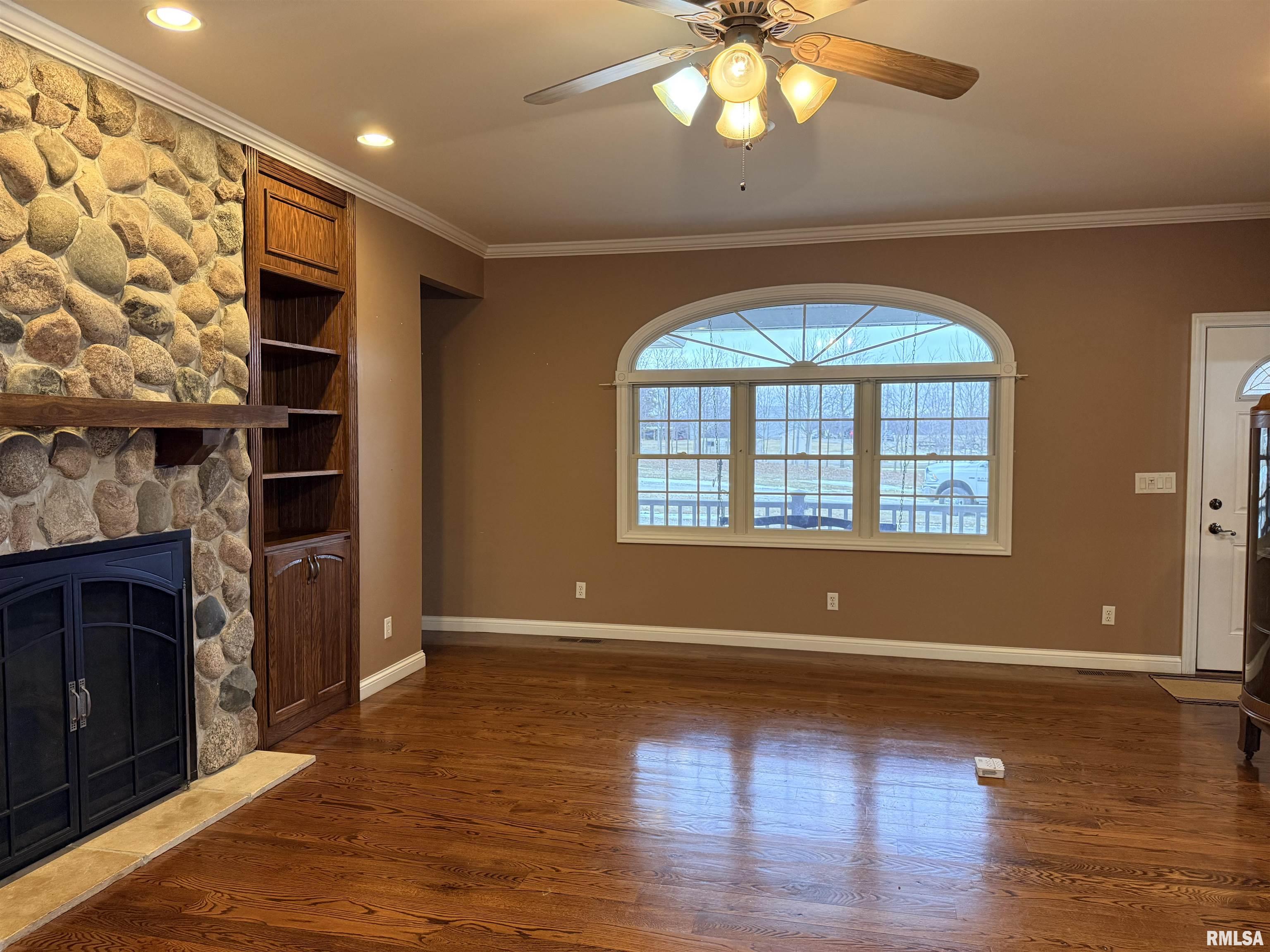 23019 East Owens Road Farmington, IL 61531 - Photo 10 of 66