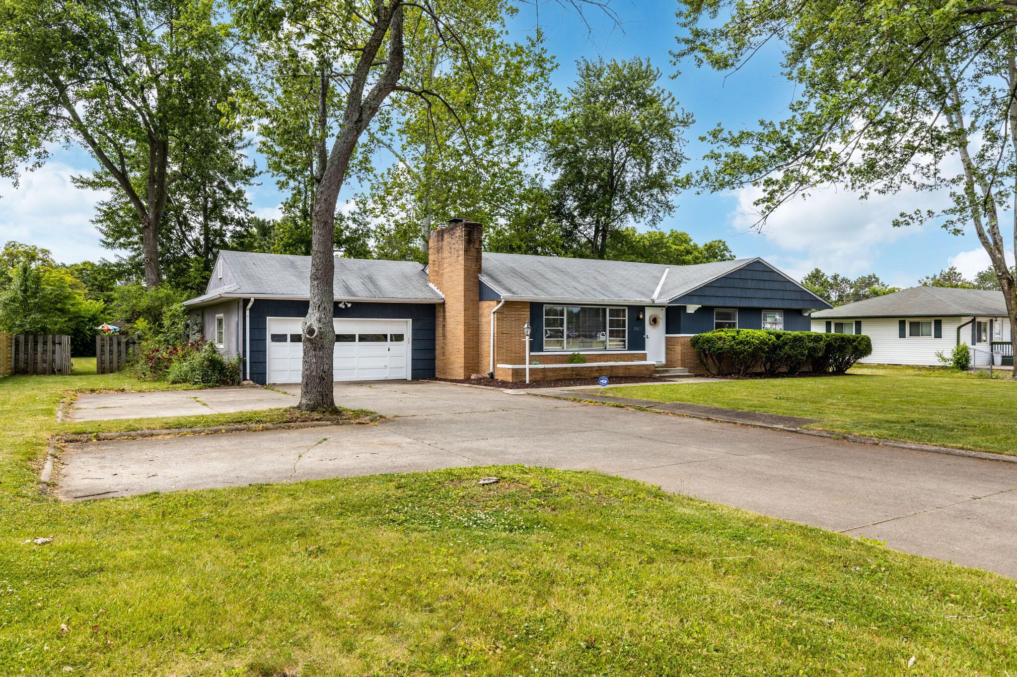 2611 Bethel Road Columbus, OH 43220 - Photo 1 of 34 2023-6-13 2611 Bethel Rd 01