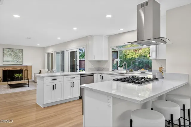 $1,495,000 | 2225 Calle Riscoso, Thousand Oaks, CA 91362