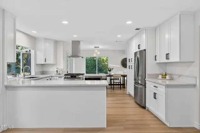 $1,495,000 | 2225 Calle Riscoso, Thousand Oaks, CA 91362