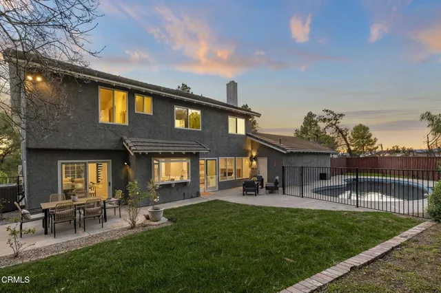 $1,495,000 | 2225 Calle Riscoso, Thousand Oaks, CA 91362