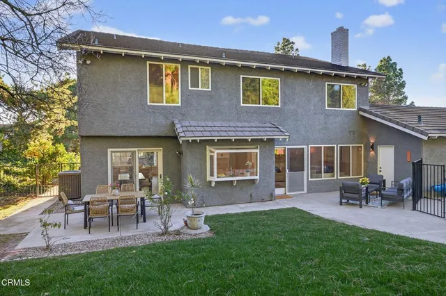 $1,495,000 | 2225 Calle Riscoso, Thousand Oaks, CA 91362