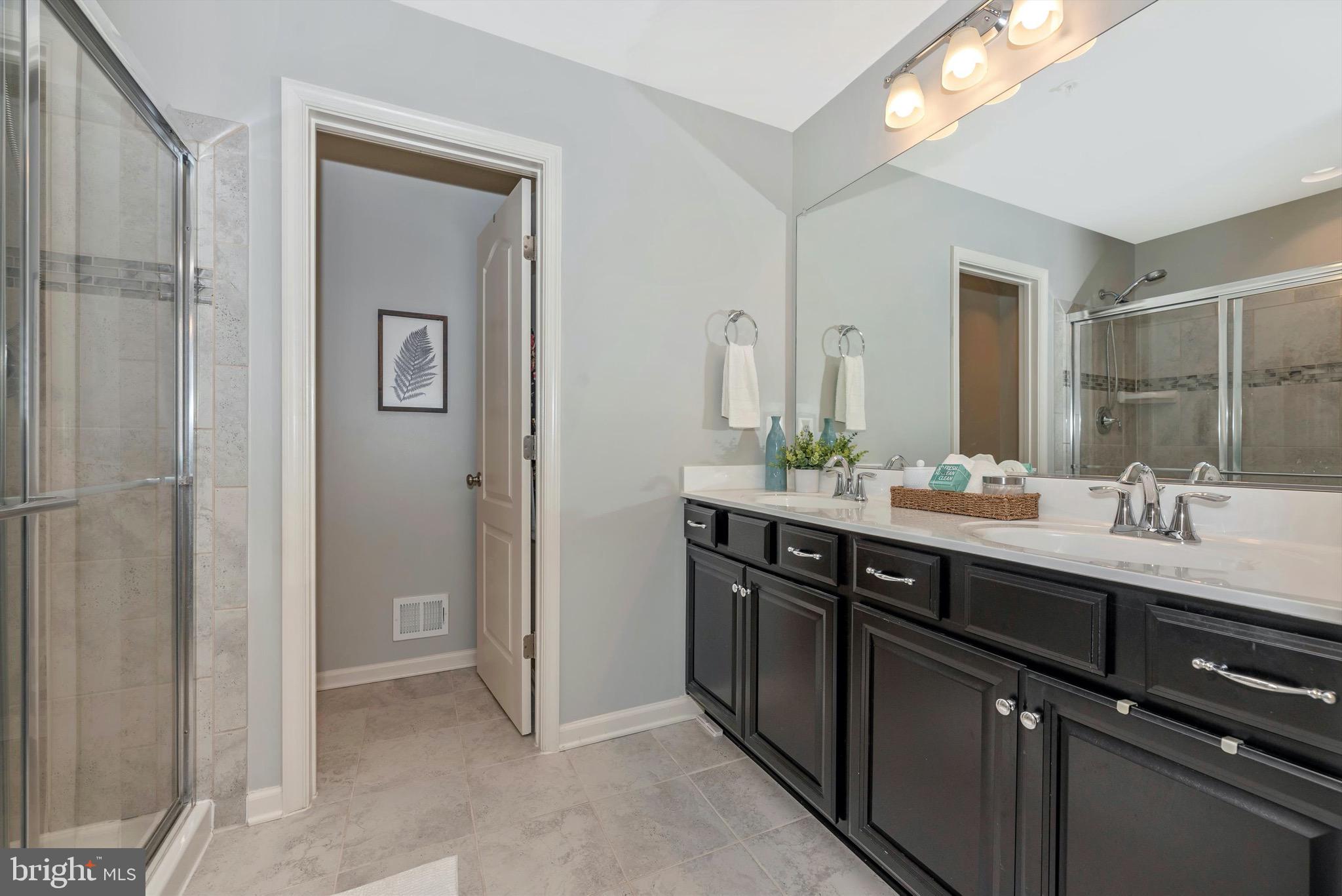 8471 Randell Rdg Road Frederick, MD 21704 - Photo 23 of 49 beautiful owners bath