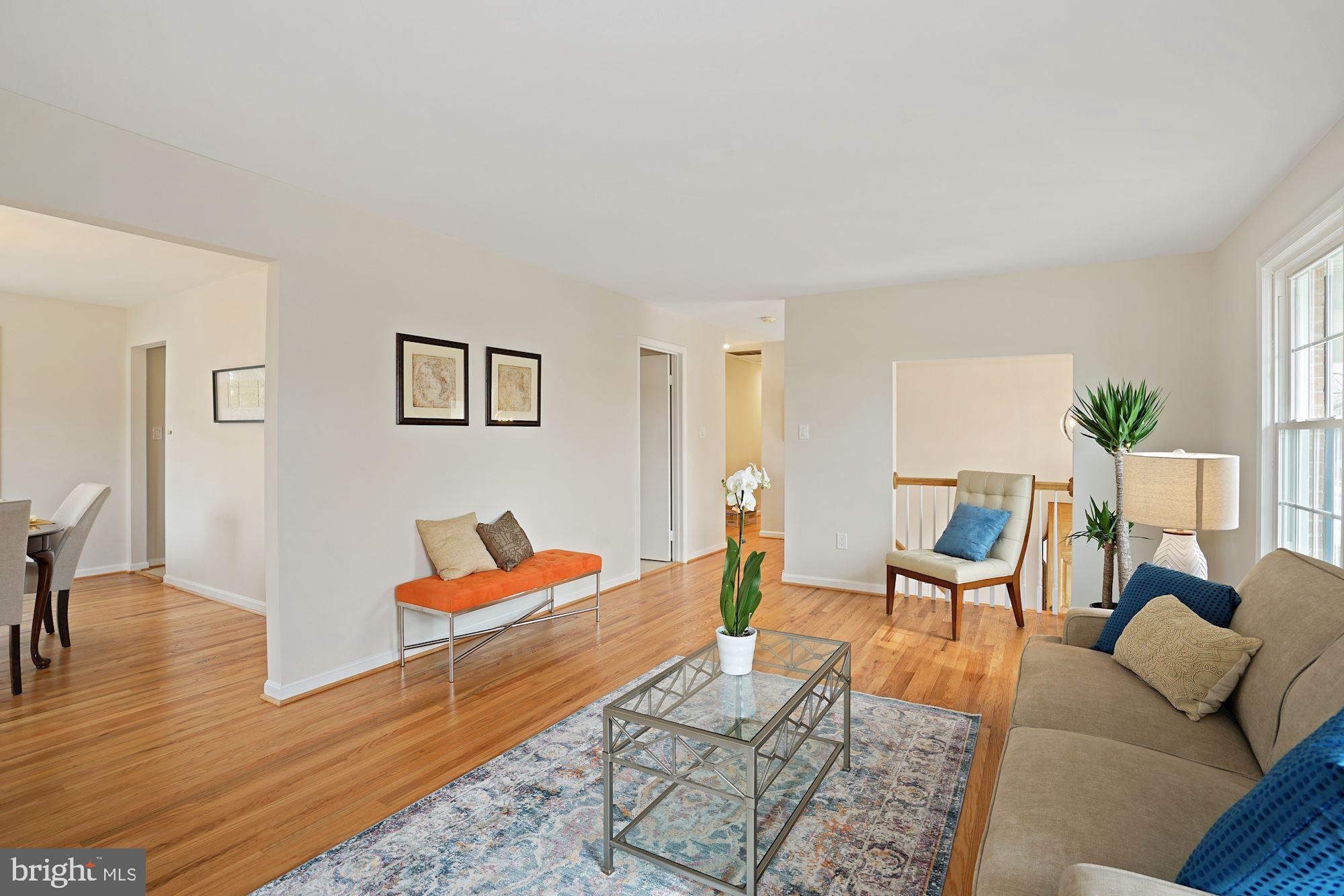 2102 Old Stage Road Alexandria, VA 22308 - Photo 4 of 31 Gallery Image 4
