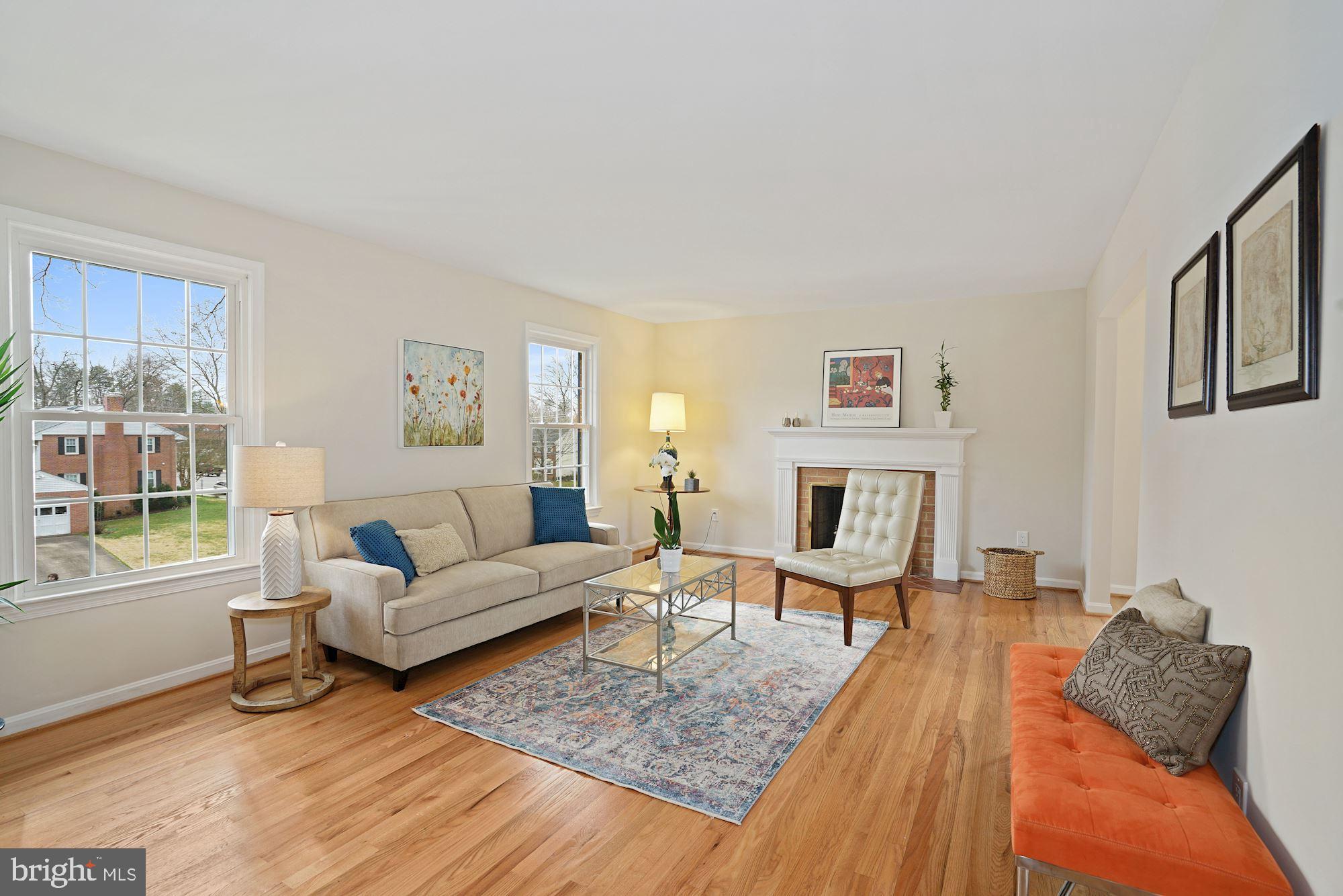 2102 Old Stage Road Alexandria, VA 22308 - Photo 5 of 31 Gallery Image 5