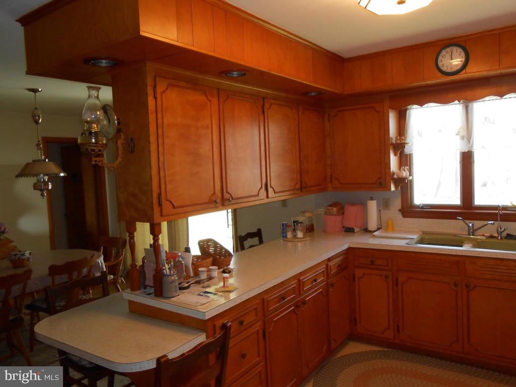 1666 Shumaker Road Manheim, PA 17545 - Photo 21 of 29