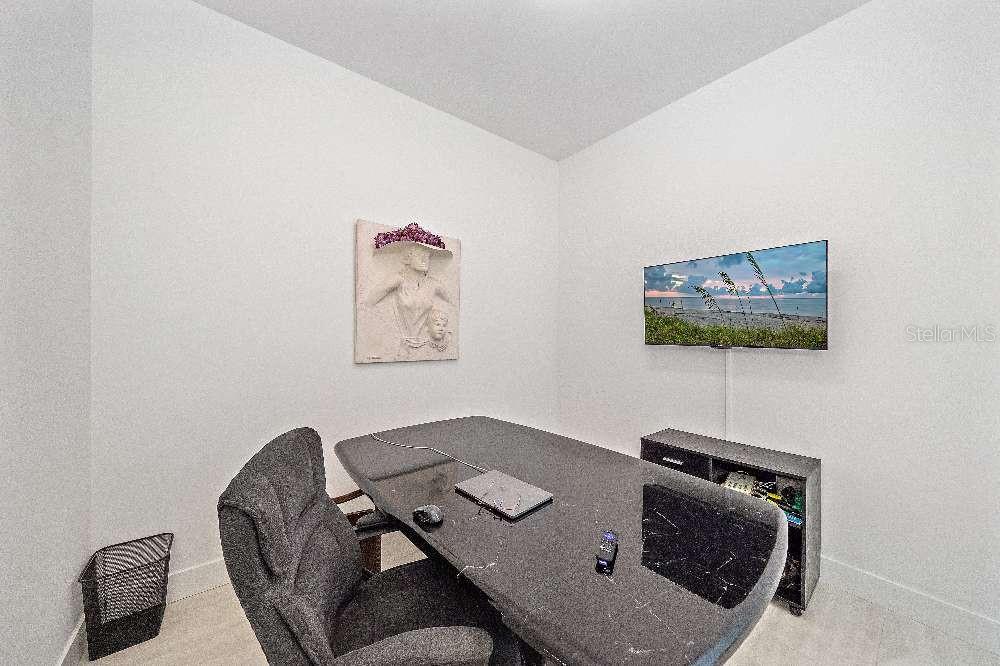 301 Quay Commons, Unit 1707 Sarasota, FL 34236 - Photo 28 of 54