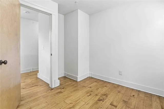 $349,900 | 501 Ridge View Crossing, Woodstock, GA 30188