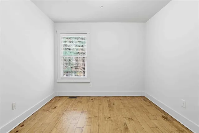 $349,900 | 501 Ridge View Crossing, Woodstock, GA 30188