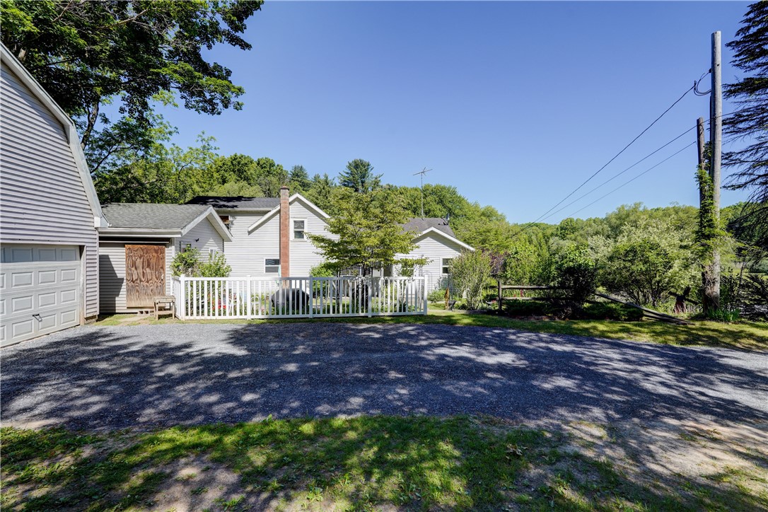 299 Log Cabin Road Victor, NY 14564 - Photo 2 of 47