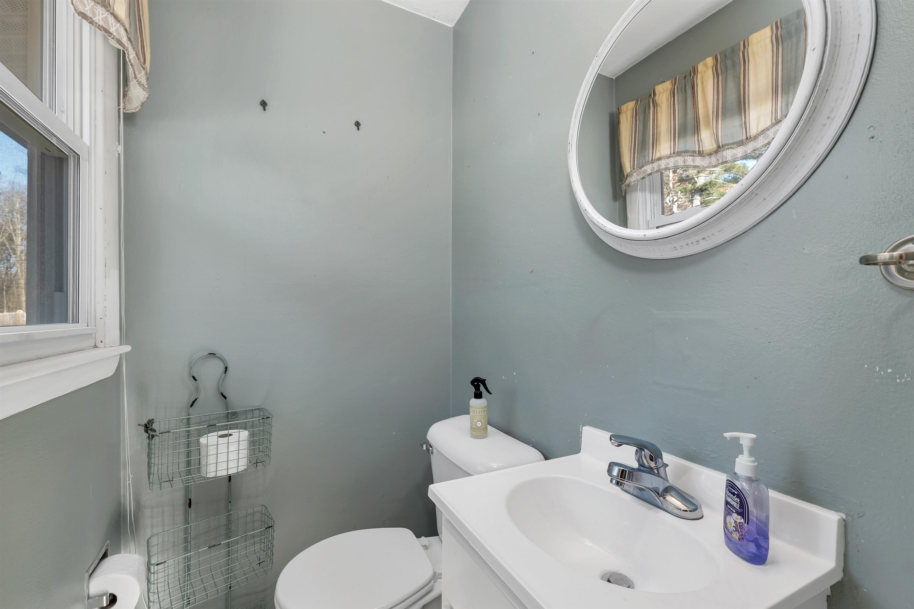 4 Spruce Drive Dover, NH 03820 - Photo 12 of 26