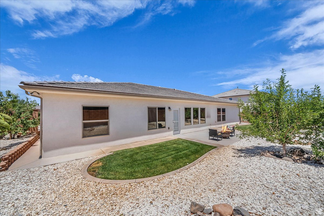 2811 South 3210th Street East St. George, UT 84790 - Photo 24 of 27
