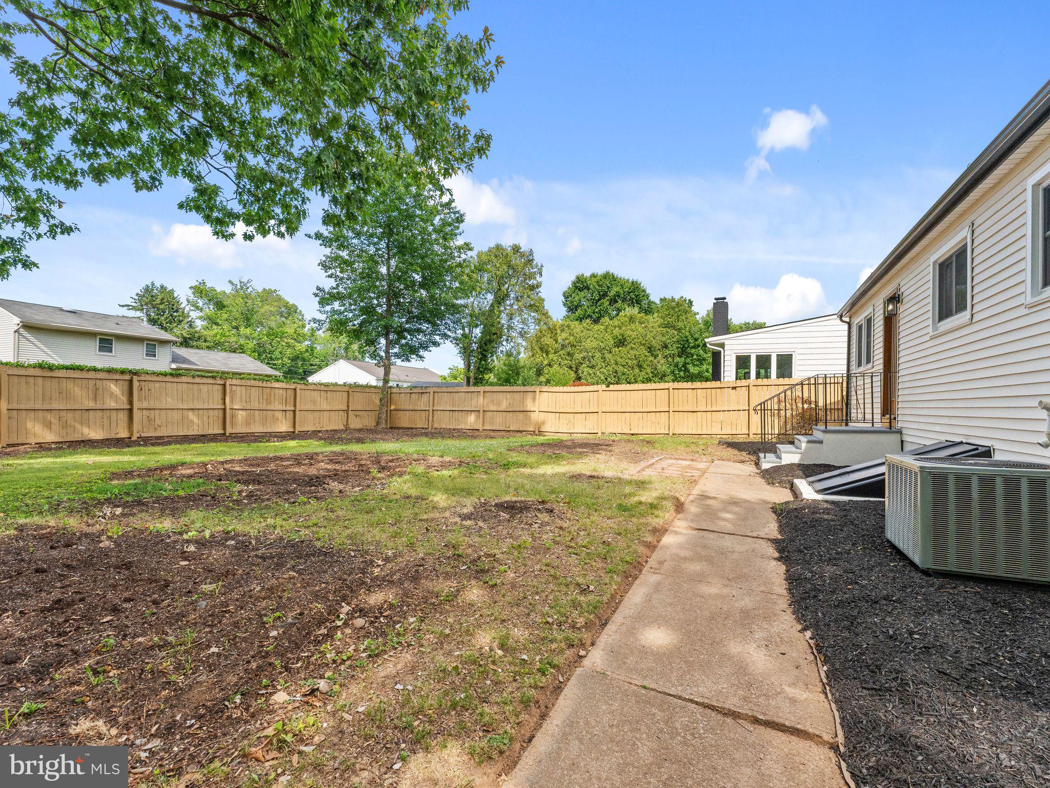 20 Rockland Road Ewing, NJ 08638 - Photo 26 of 27