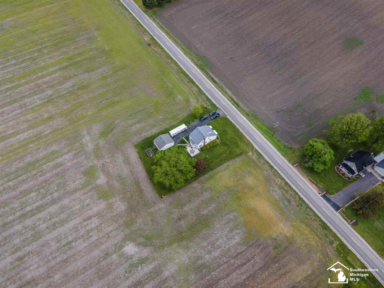 2016 East Sterns Road Erie, MI 48133 - Photo 25 of 32 50040690-24.JPG