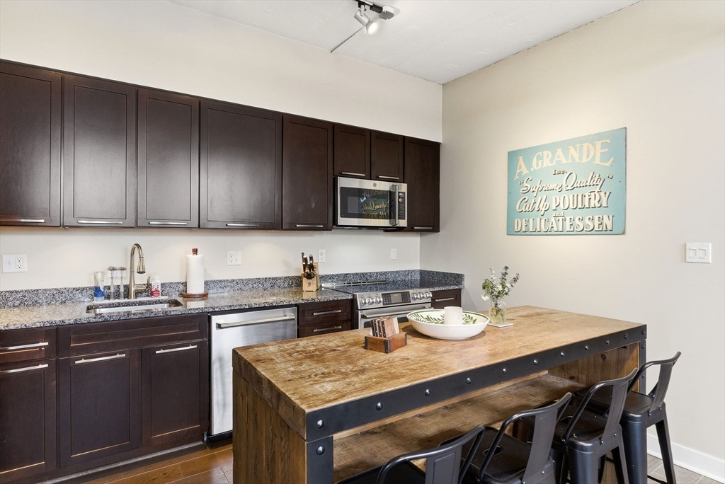 166 Terrace Street, Unit PH2 Boston, MA 02120 - Photo 8 of 20