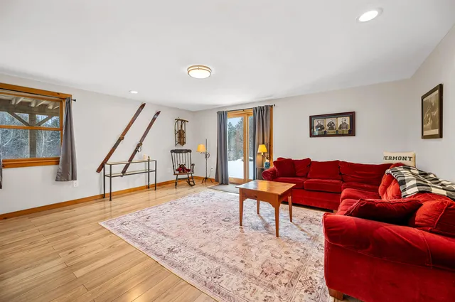 $864,000 | 932 Mud City Loop, Morristown, VT 05661