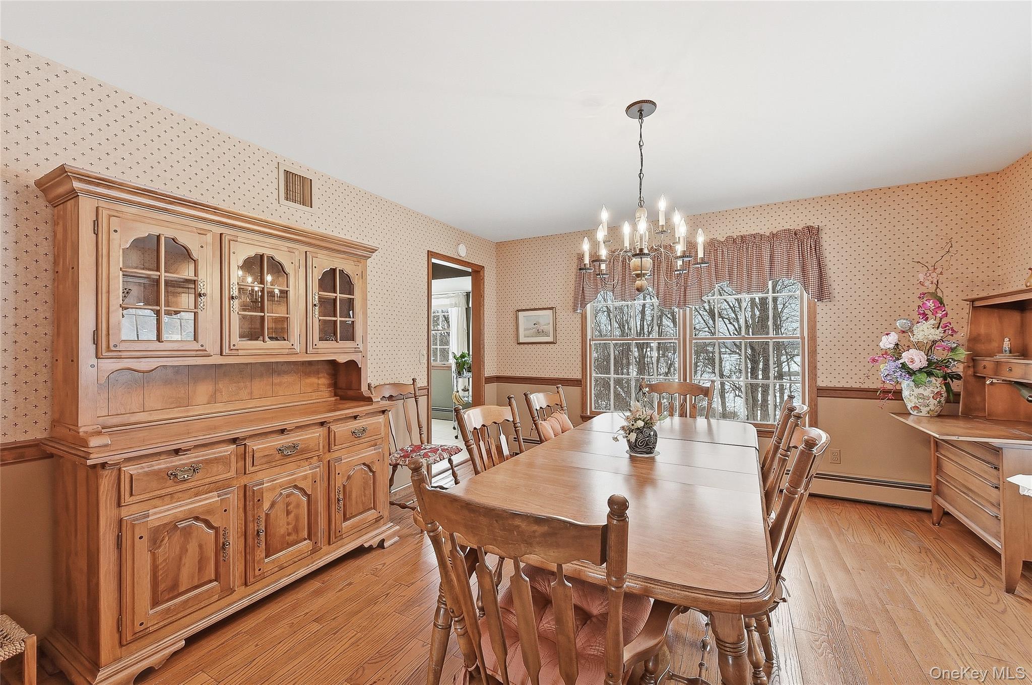 183 High Meadows Road Walden, NY 12586 - Photo 7 of 44