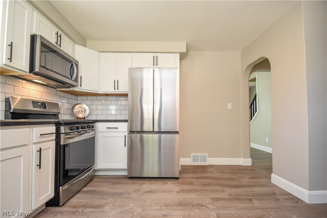 359 Wilson Street Struthers, OH 44471 - Photo 6 of 45 Gallery Image 6