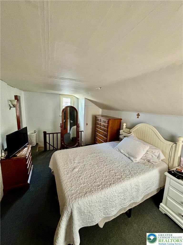 282 Young Road Nazareth, PA 18064 - Photo 18 of 21