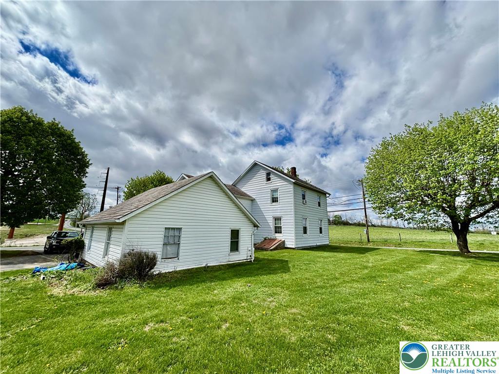 282 Young Road Nazareth, PA 18064 - Photo 10 of 21